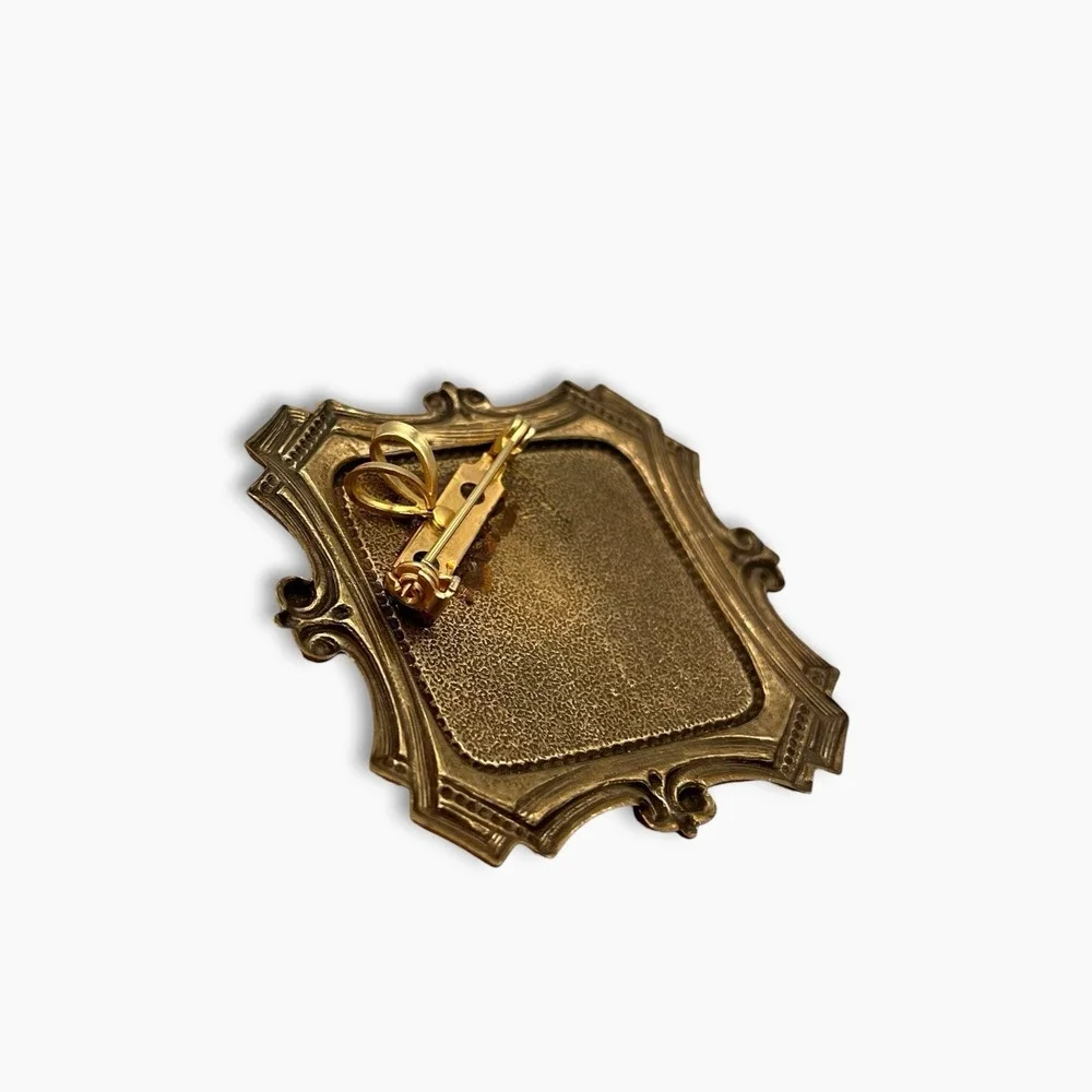 Vintage Repousse Victorian Art Nouveau Ornate Brooch  Pendant Gold Silver